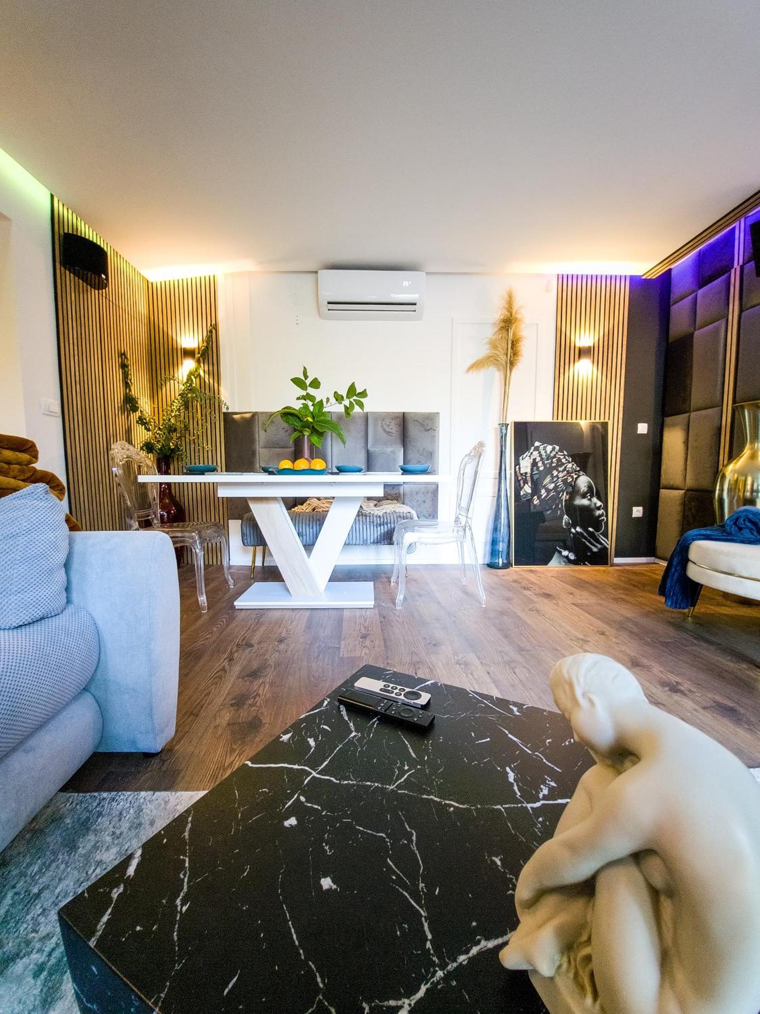Residence ǁ Corino Biograd Na Moru Ruang foto